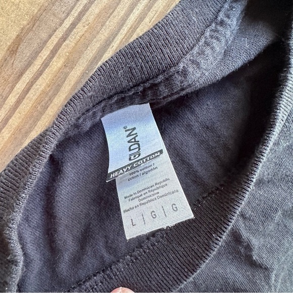 Moonstruck Movie Quote Graphic Tee Black T-Shirt Someone Tell A Joke Old Man Top - Picture 3 of 7